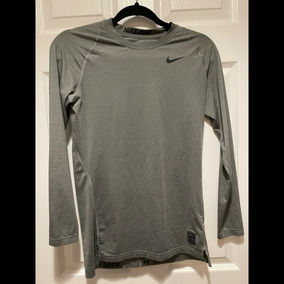 Nike Pro Gray Long Sleeve Dri Fit Compression Top Women’s Size Medium - Picture 1 of 5